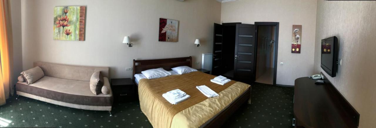 Kolyada Hotel Odessa Eksteriør bilde
